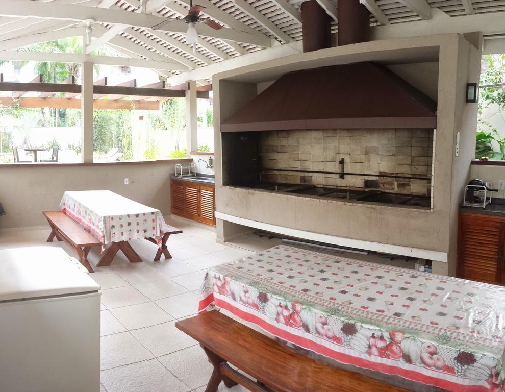 Apartamento com Vista da Piscina